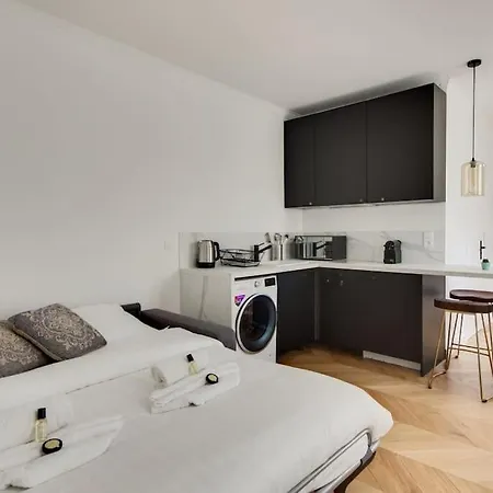 Moderne Au Coeur Du 7eme Apartment